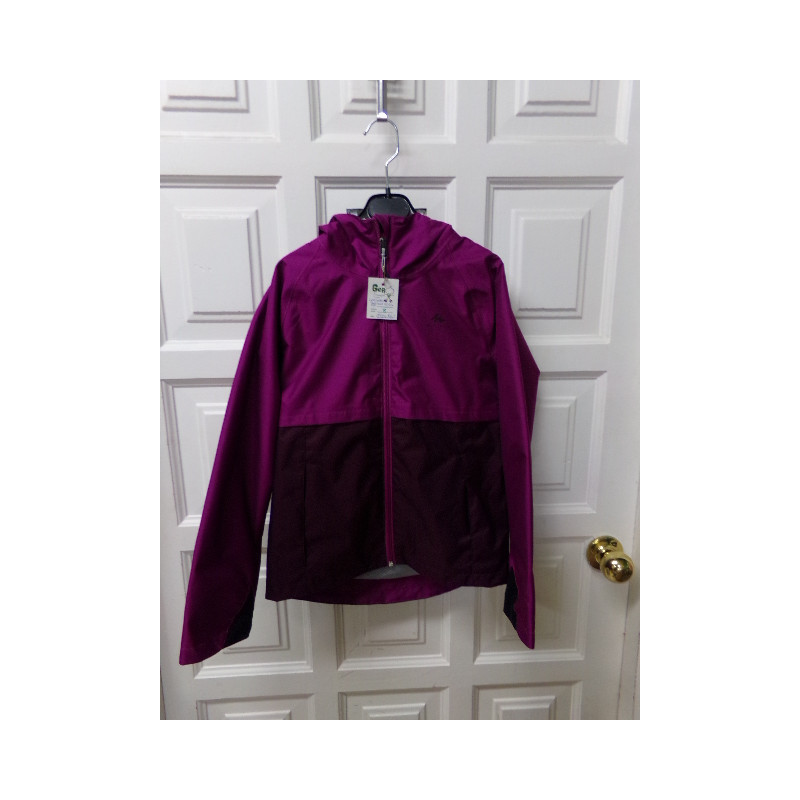 Cortavientos Quechua 8-9 años. Segunda mano.