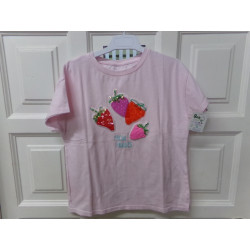 Camiseta fresas 8 años. Segunda mano.