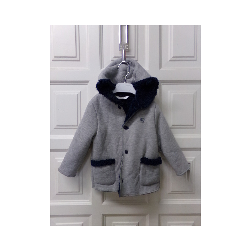 Abrigo pelito Mayoral 18 meses. Segunda mano.