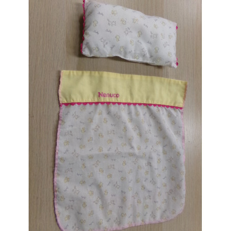 Ropita Nenuco, almohada y colcha. Segunda mano.