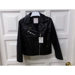 Cazadora polipiel 5-6 años. Segunda mano.