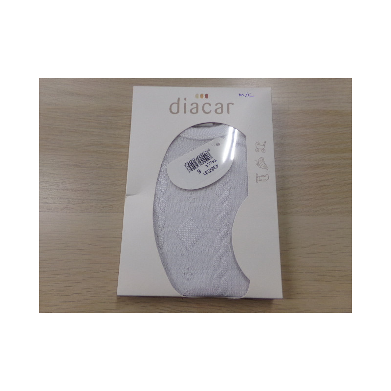 Body Diacar 6 meses manga corta. A estrenar.