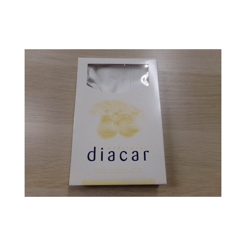 Body Diacar tirantes 12 meses. A estrenar.