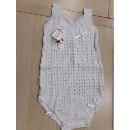 Body 2 años. A estrenar.