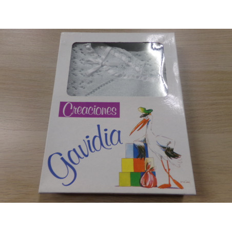 Camiseta interior y braguita 18 meses. A estrenar.