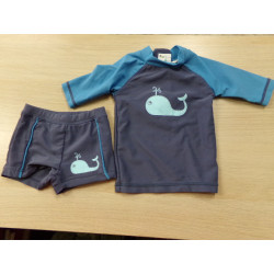 Camiseta y bañador 6 meses. Segunda mano.