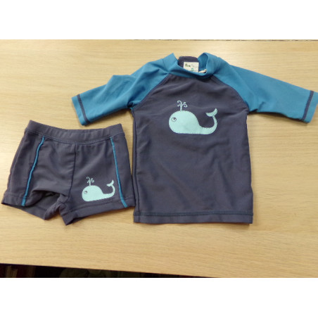 Camiseta y bañador 6 meses. Segunda mano.