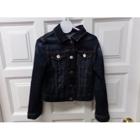 Cazadora vaquera 5-6 años. Segunda mano.