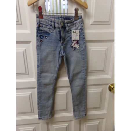 Pantalón vaquero 5-6 años. Segunda mano.