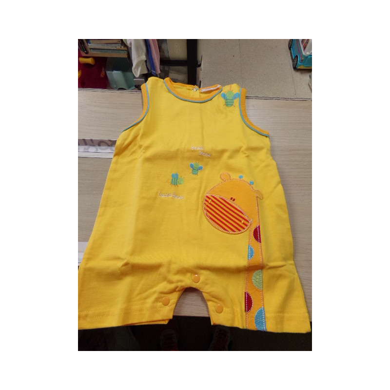 Pijama de verano 12 meses. A estrenar.