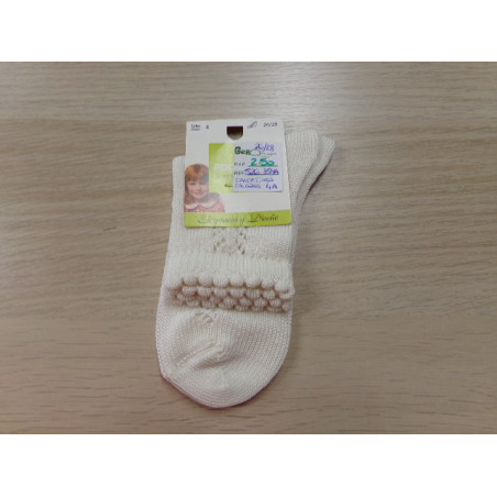 Calcetines calados 4 años nº 26-28. A estenar.