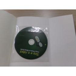 Libro Sira e o robot, contiene CD. Segunda mano.