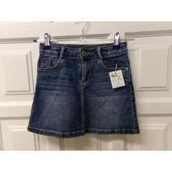 Falda vaquera Zara 8 años. Segunda mano.