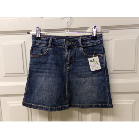 Falda vaquera Zara 8 años. Segunda mano.