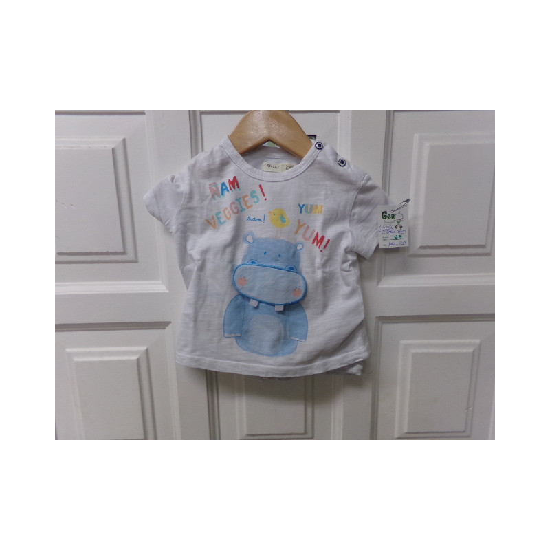 Conjunto Sfera 3-6 meses. Pantalón corto y camiseta. Segunda mano.