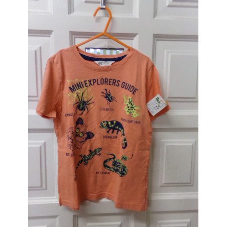 Camiseta 6-8 años. Segunda mano.