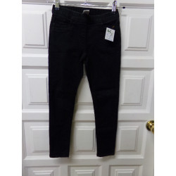 Pantalón vaquero negro 9-10 años. Segunda mano.
