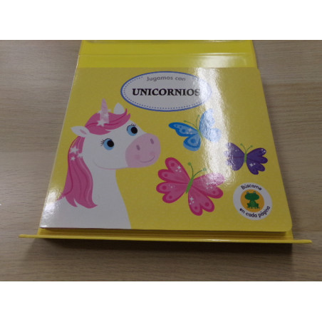 Libro puzzle jugamos con unicornios. Segunda mano.