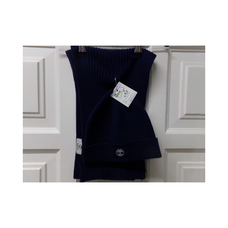 Conjunto gorro y bufanda Timberland 7-8 años, azul marino. Segunda mano.