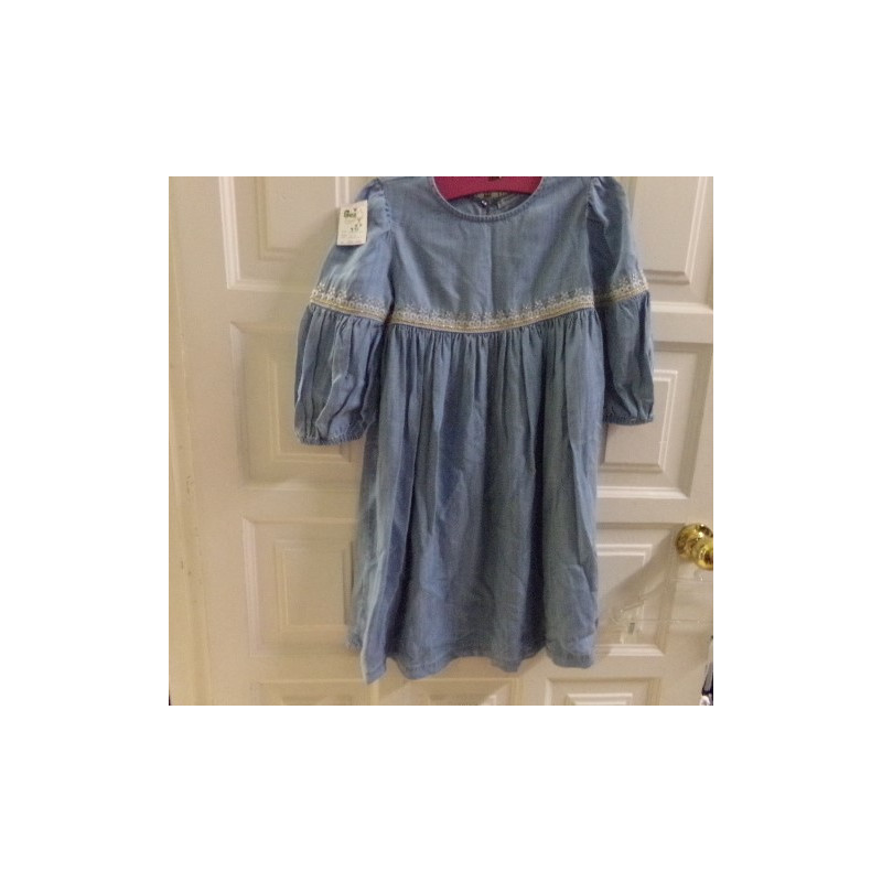 Vestido vaquero Mayoral 9 años.Segunda mano.