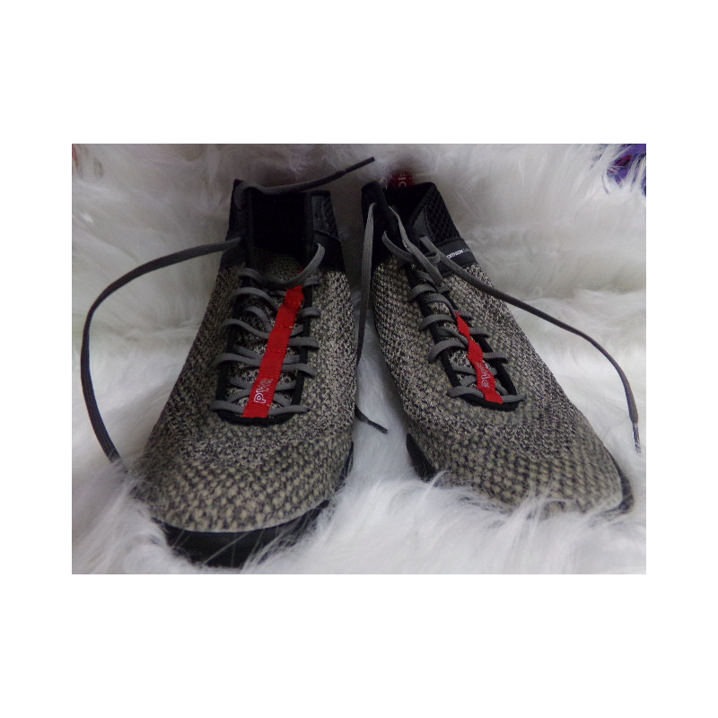 Tenis nº 36. Segunda mano.