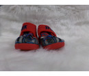 Zapatillas Spiderman nº 23. Segunda mano.