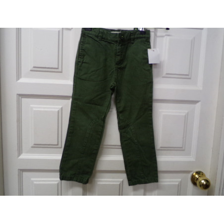 Pantalón verde 4 años. Segunda mano.