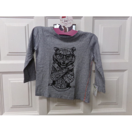 Camiseta 3 años. Segunda mano.