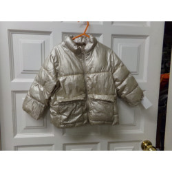 Plumas dorado Zara 2-3 años. Segunda mano.