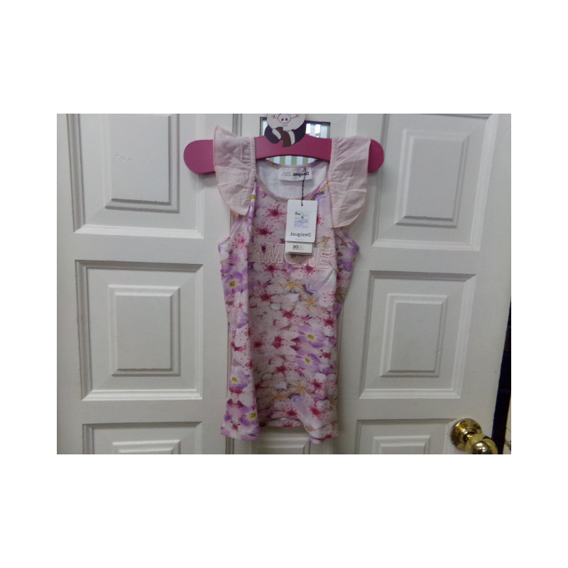 Camiseta Desigual 9-10 años. A estrenar.