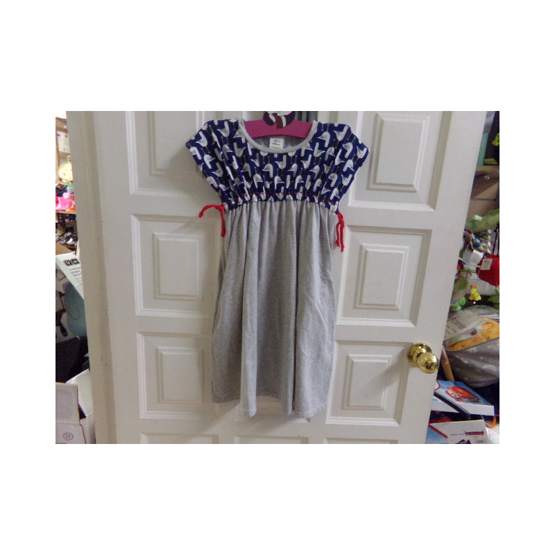 Vestido 10 años. Segunda mano.