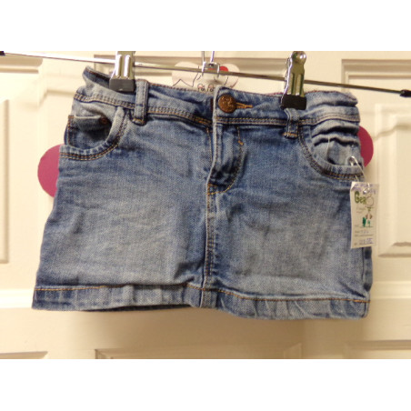 Falda vaquera 3-4 años. Segunda mano.