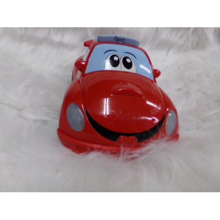 Coche con mando a distancia Chicco. Segunda mano.