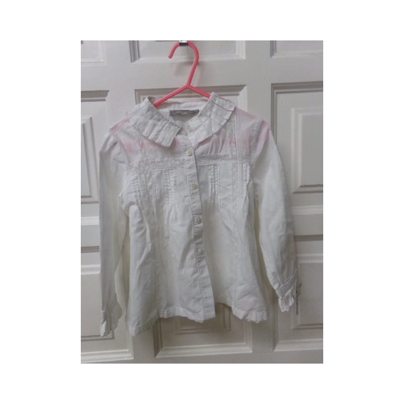 Blusa blanca Karpi 5 años. Segunda mano.