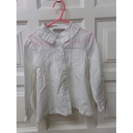 Blusa blanca Karpi 5 años. Segunda mano.