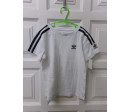 Camiseta Adidas 5-6 años. Segunda mano.