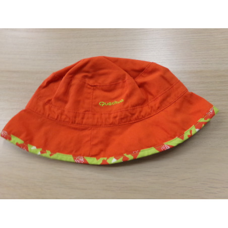 Gorrito 58 cm. Segunda mano.