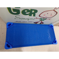 Cama apilable 132*58 cm. Segunda mano.