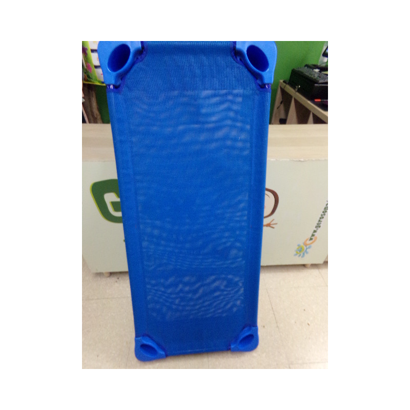 Cama apilable 132*58 cm. Segunda mano.