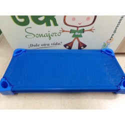 Cama apilable 132*58 cm. Segunda mano.