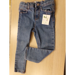 Pantalón vaquero Zara 2-3 años. Segunda mano.