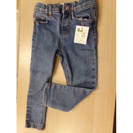 Pantalón vaquero Zara 2-3 años. Segunda mano.