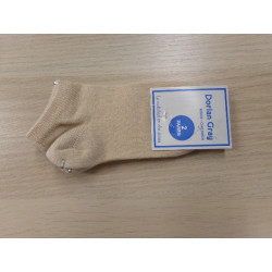 2 pares calcetines 6 años. A estrenar.