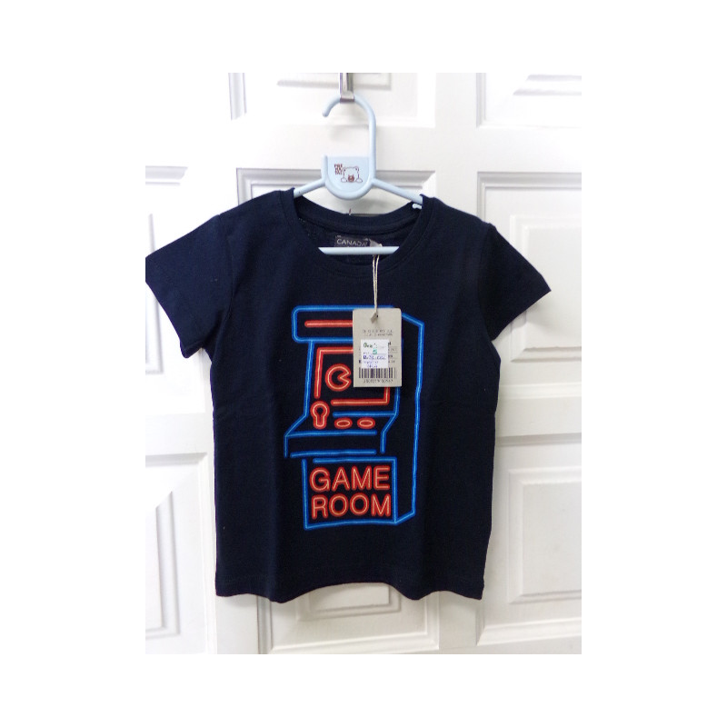 Camiseta 3-4 años. A estrenar.