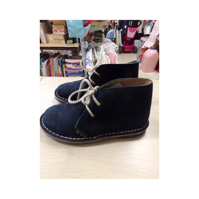 Pisacacas azul marino nº 31. Segunda mano.