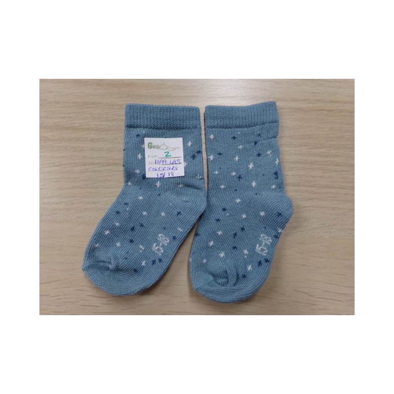 Calcetines nº 15-18. Sin uso.