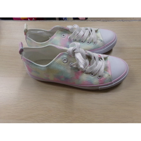 Tenis loneta Tex nº 36. A Estrenar.