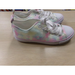 Tenis loneta Tex nº 36. A Estrenar.