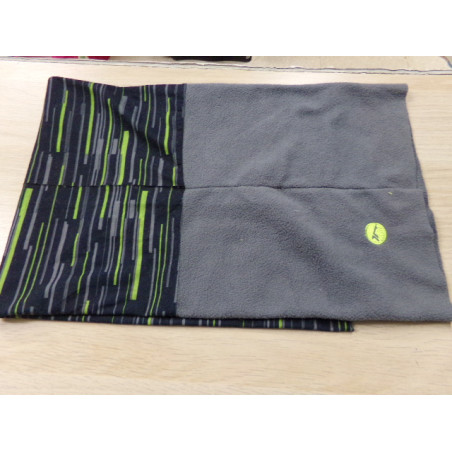 Cuello 6-8 años. Segunda mano.