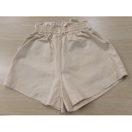 Pantalón corto Zara 6 años. Segunda mano.